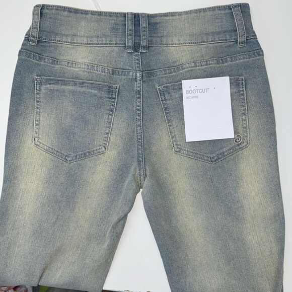 🔥Indigo Rein Blue boot cup mid rise Jeans women’s junior sz 7 New - Picture 4 of 4